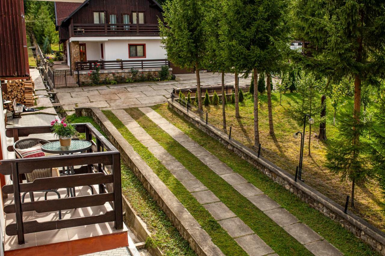 Hotel Floare De Colt Mînăstirea Humorului Zewnętrze zdjęcie